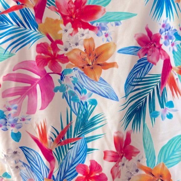 Joe Fresh One Piece Swim Suit - Picture 2 of 7